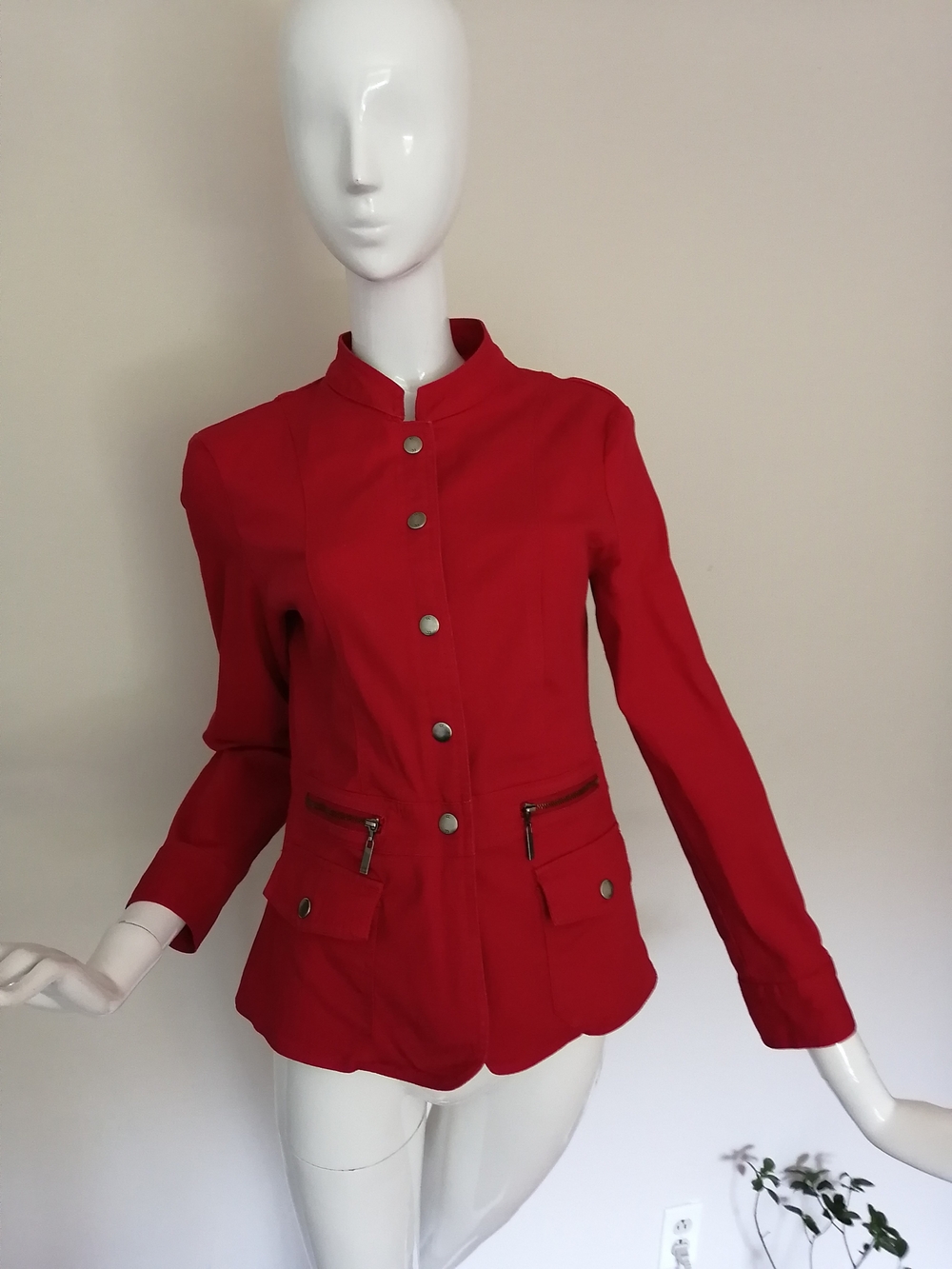 Women's Crimson Stand-Collar Button Jacket - Picture 4 of 7